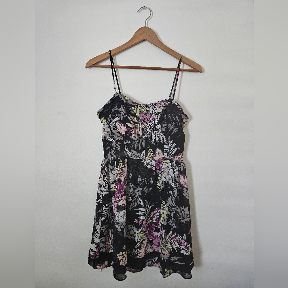 CUTE Princess Vera Wang Dress; Size 5